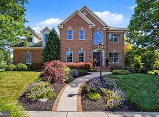 1773 S Meadow Dr, Mechanicsburg, PA 17055