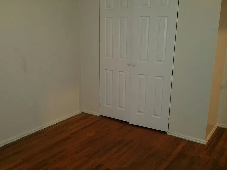 3019 Bracken Woods Ln #4 — Photo 3