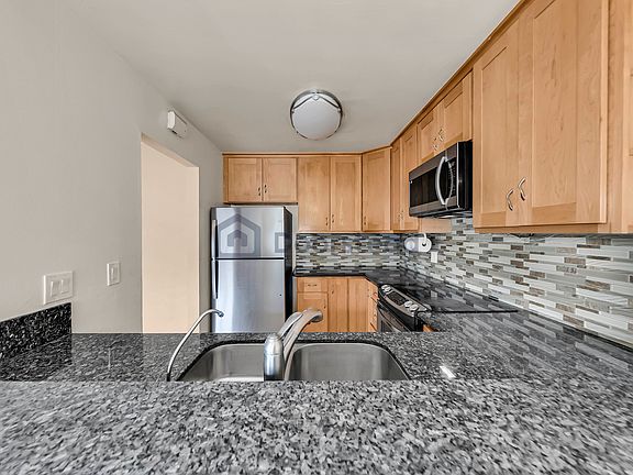 2nd image of 336 Via Rosario