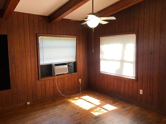 5th image of 821 Edgewood St APT C