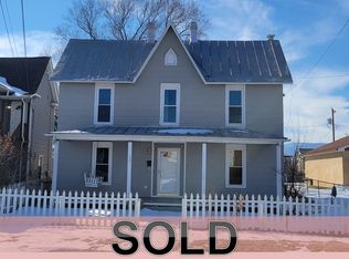 509 3rd St, Shenandoah, VA 22849