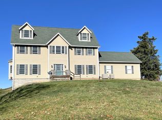 39325 Horner Hill Rd, Pomeroy, OH 45769