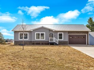 23415 Cherrywood St, Independence, WI 54747
