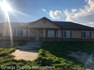 1559 E Hosking Ave, Bakersfield, CA 93307