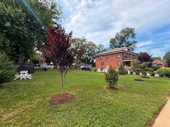 2nd image of 2711 Chatham St NW