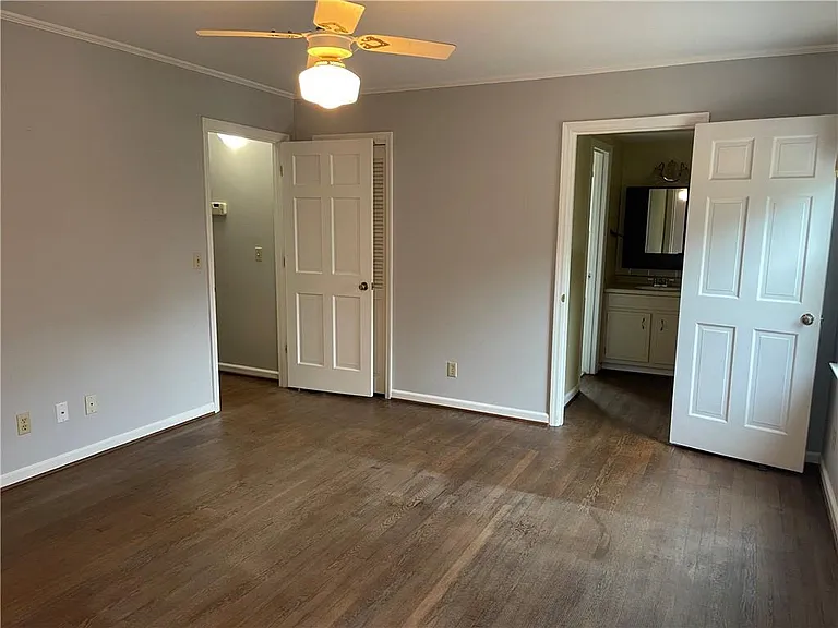 119 Woodlawn Dr NE — Photo 20