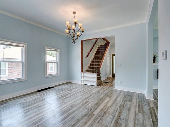 4th image of 114 Park Ave