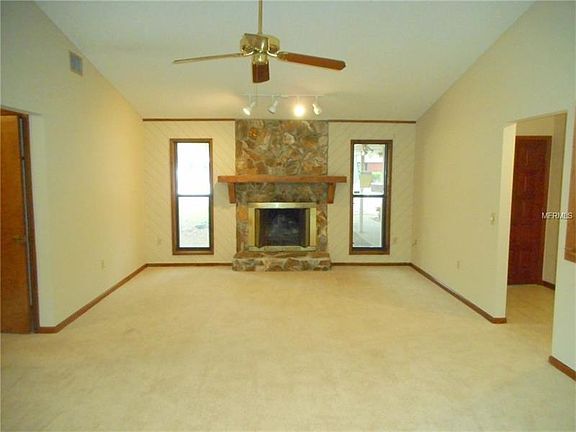 2nd image of 6324 Calusa Dr