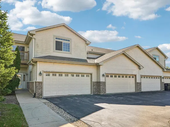W197N16873 Stonewall DRIVE, Jackson, WI 53037