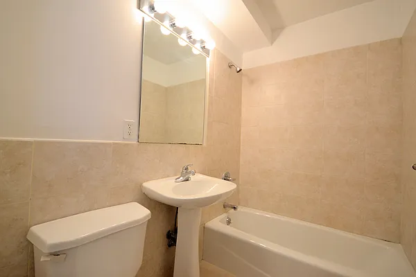 Rented by Bold New York | media 34