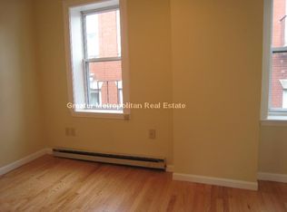 10 Gates St #1A, Boston, MA 02127