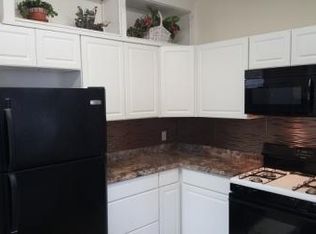 636 Woodland Ave, Springfield, IL 62704