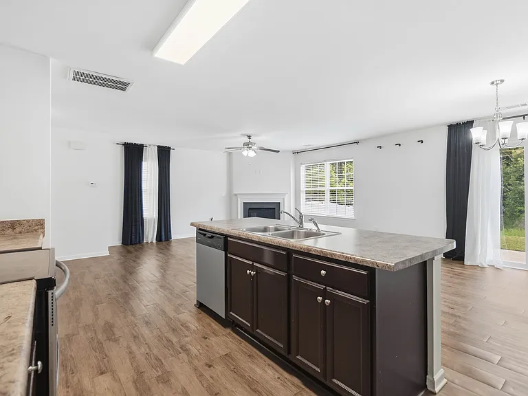8705 Longnor St — Photo 10