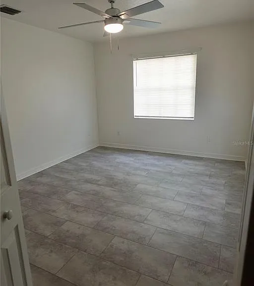 540 W Comstock Ave — Photo 14