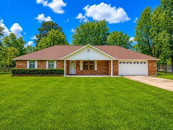 306 SE 4th St, Antlers, OK 74523