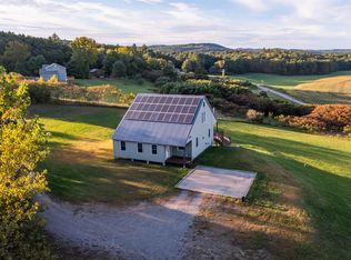 135 Winterbell Drive, Dummerston, VT 05301