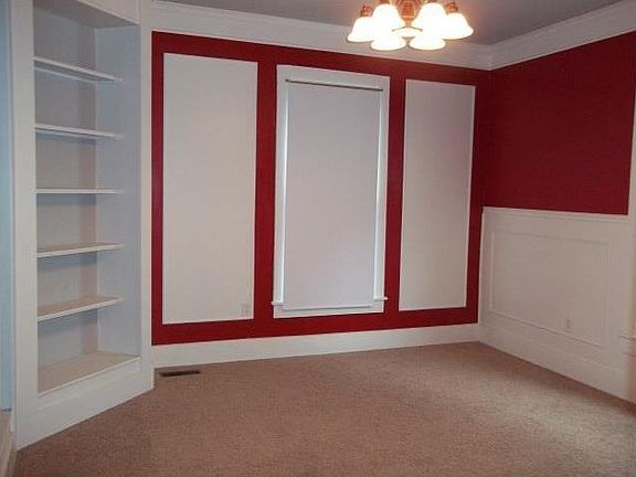 2nd image of 837 Meridian St