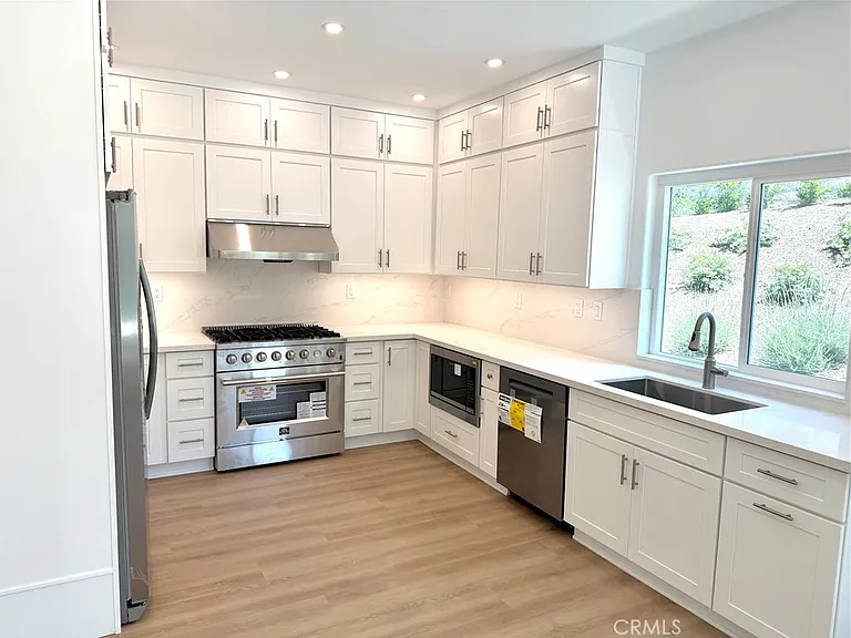 2 Wellesley Ct — Photo 8