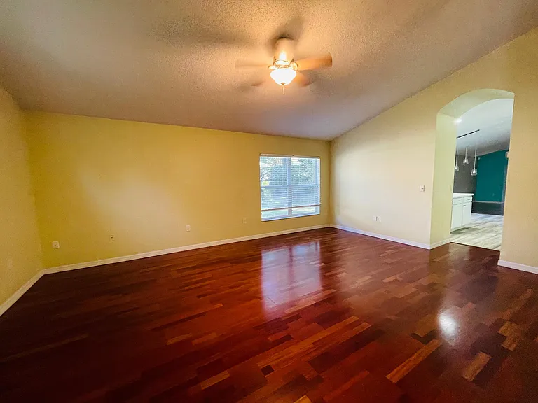 17416 Woodfair Dr — Photo 10