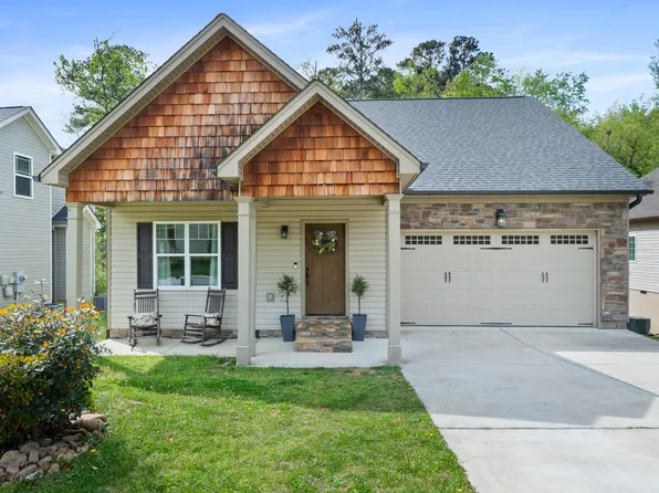 2317 Lake Mist Dr, Chattanooga, TN 37421