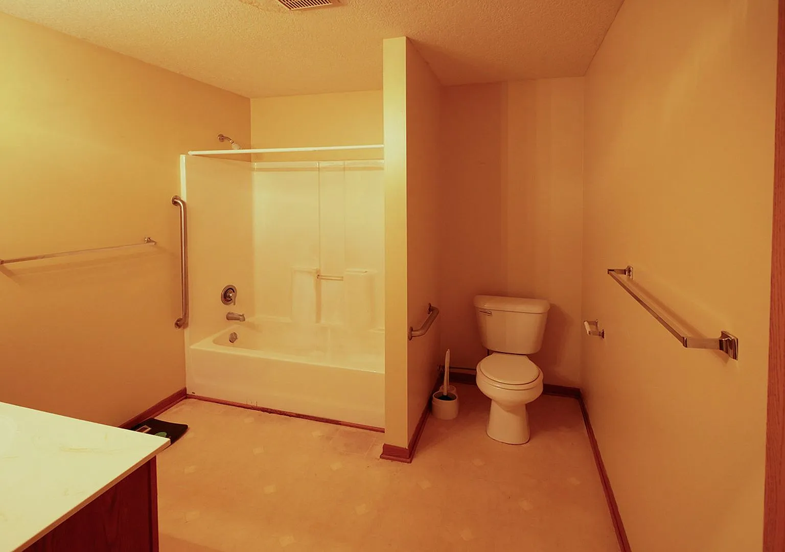 Bluestone — Photo 4