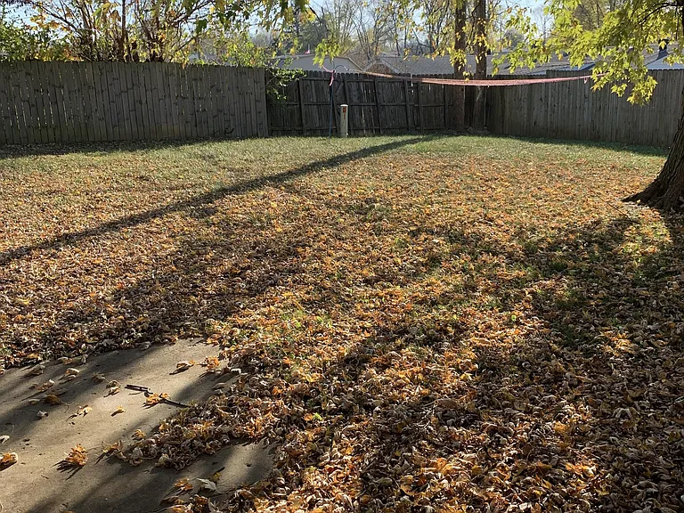 6208 Cruxten Dr — Photo 21