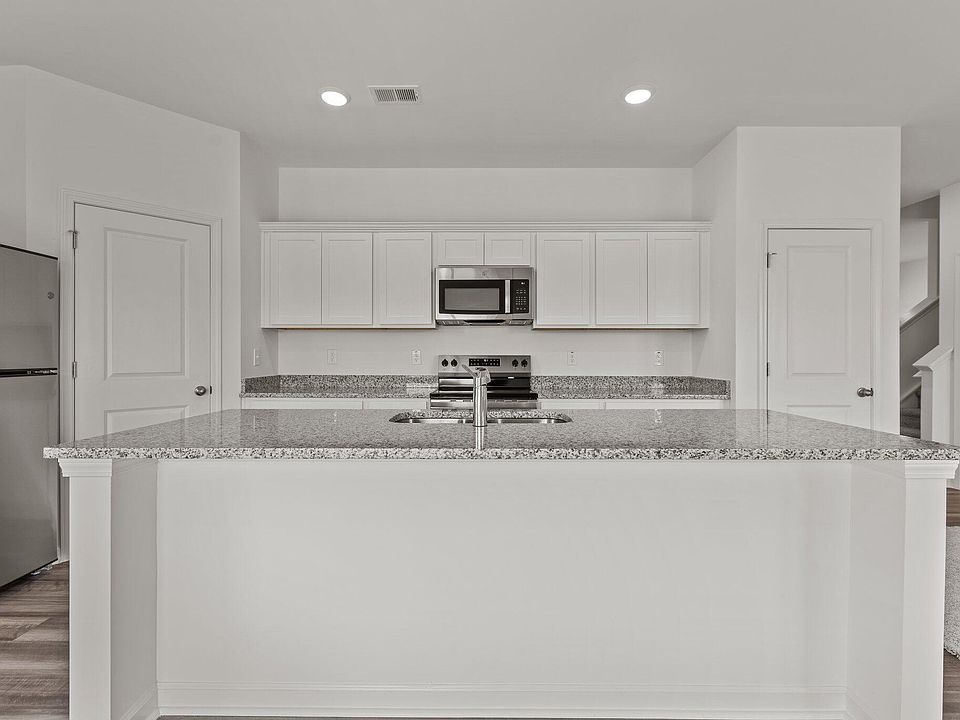 1st image of 149 Bedstone Way