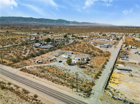 12370 Sheep Creek Rd, Phelan, CA 92371