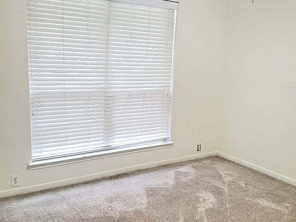 5th image of 2526 Sunrise Harbor Ln