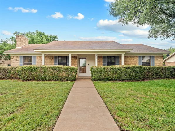 228 Monterrey Dr, Hewitt, TX 76643
