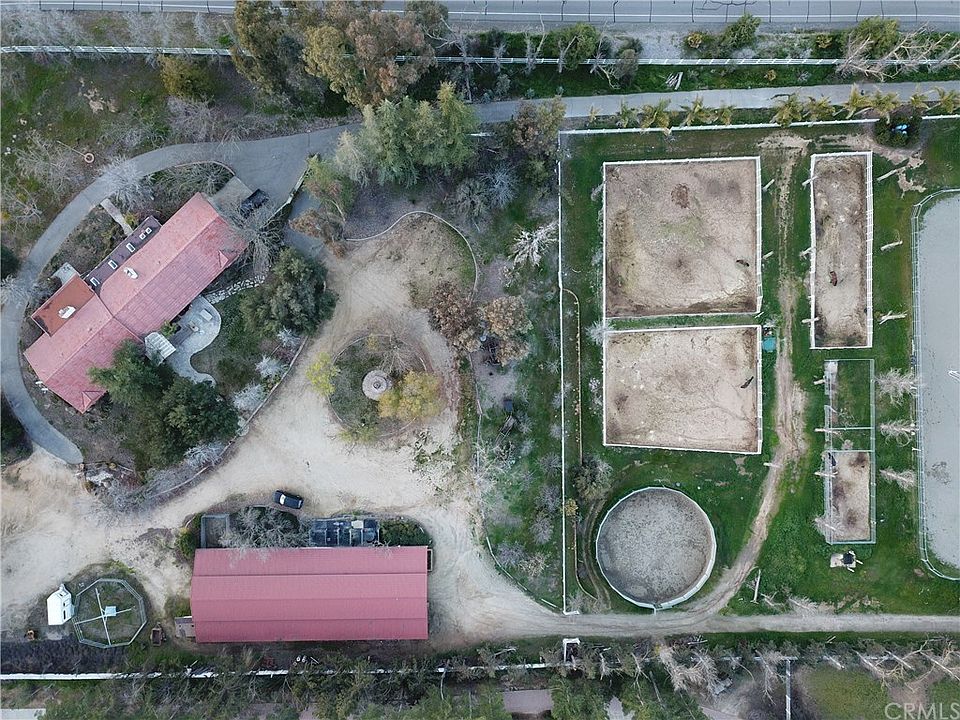 1st image of 38851 Avenida La Cresta