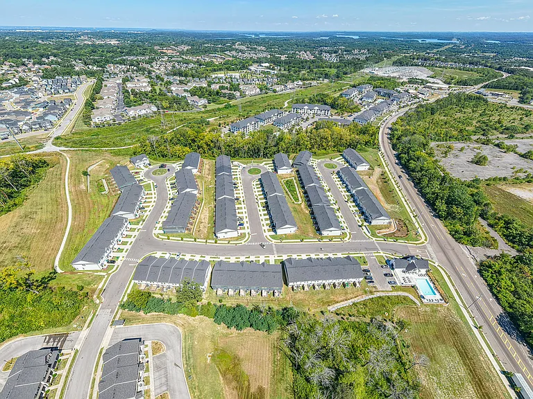 Residences At Hardin Valley — Photo 21
