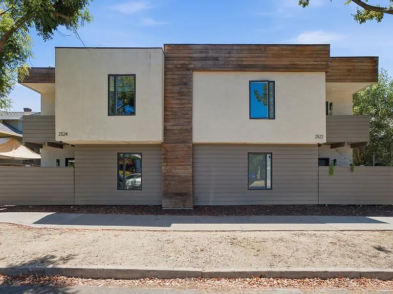 2522 T St #5 — Photo 6