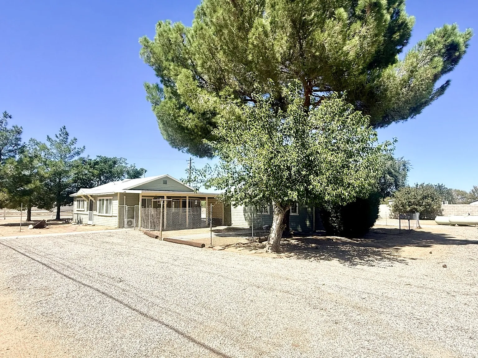 40810 13th St W — Photo 3