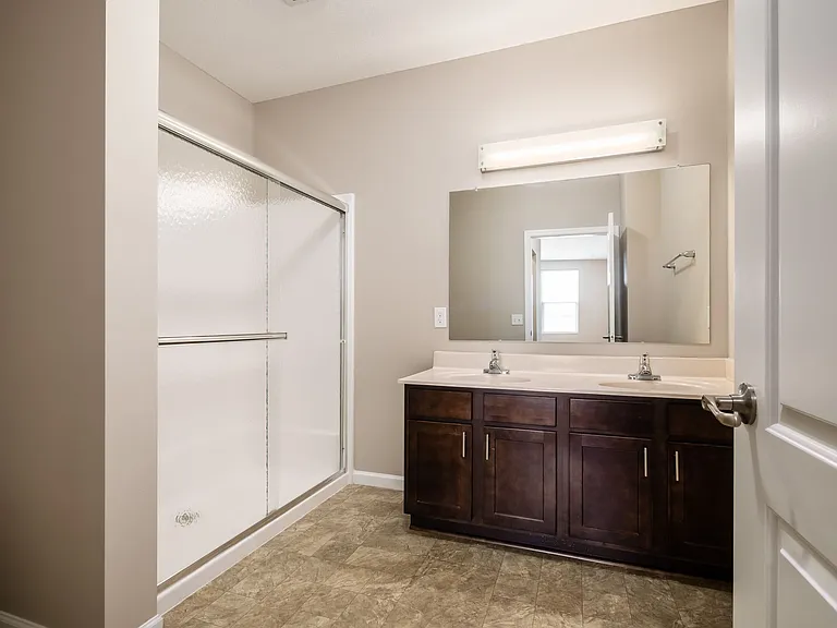 The Heights at Worthington Place — Photo 8