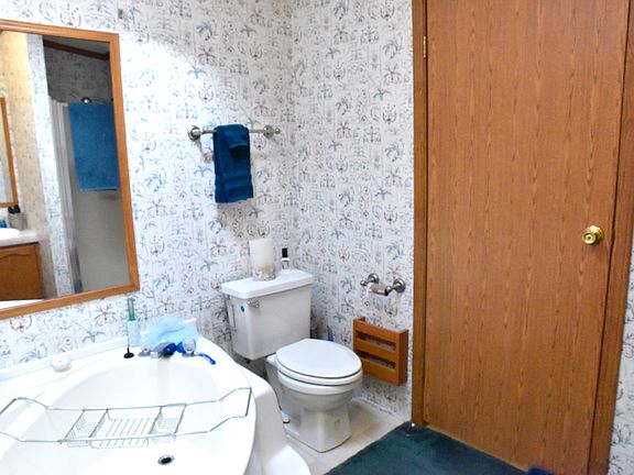 5th image of 3322 Waverly Park