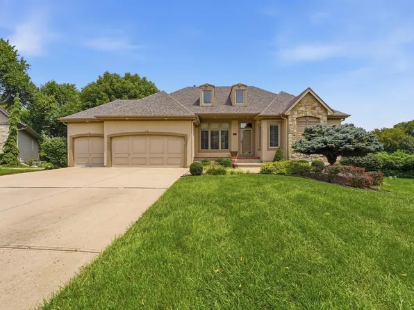 12533 Knox St, Overland Park, KS 66213