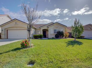 714 Wine Cellar Ct, Los Banos, CA 93635