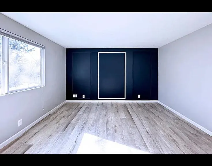 2137 Hawkins Ln #2137 — Photo 1