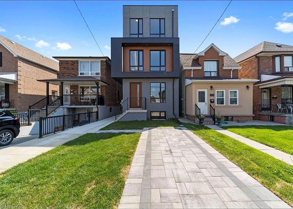1st image of 531 Delaware Ave N