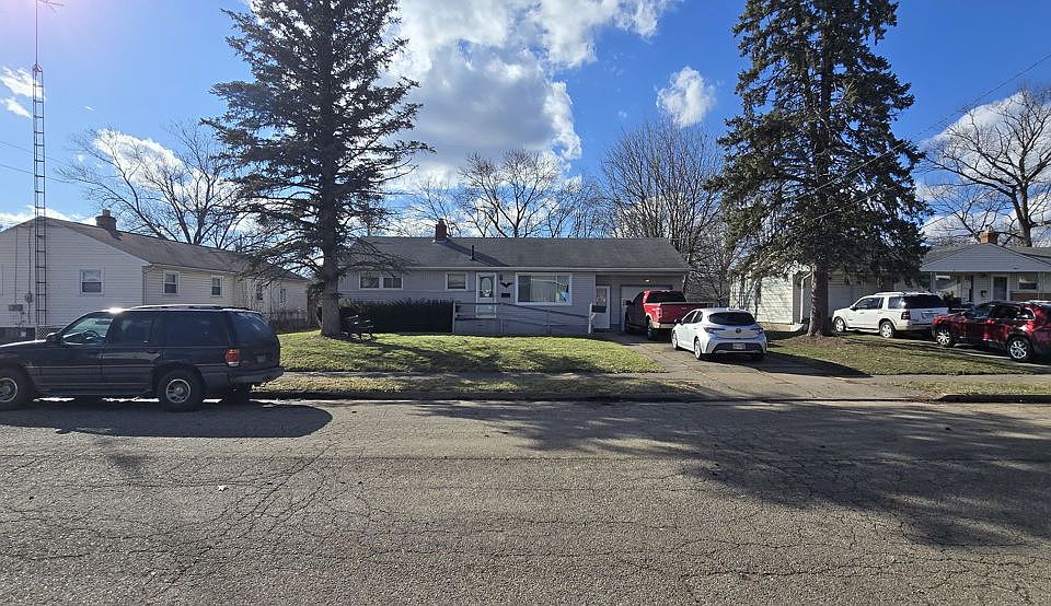 1st image of 2909 Avalon Ave NE