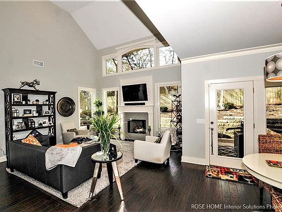 4th image of 2455 N Wilderness Ln