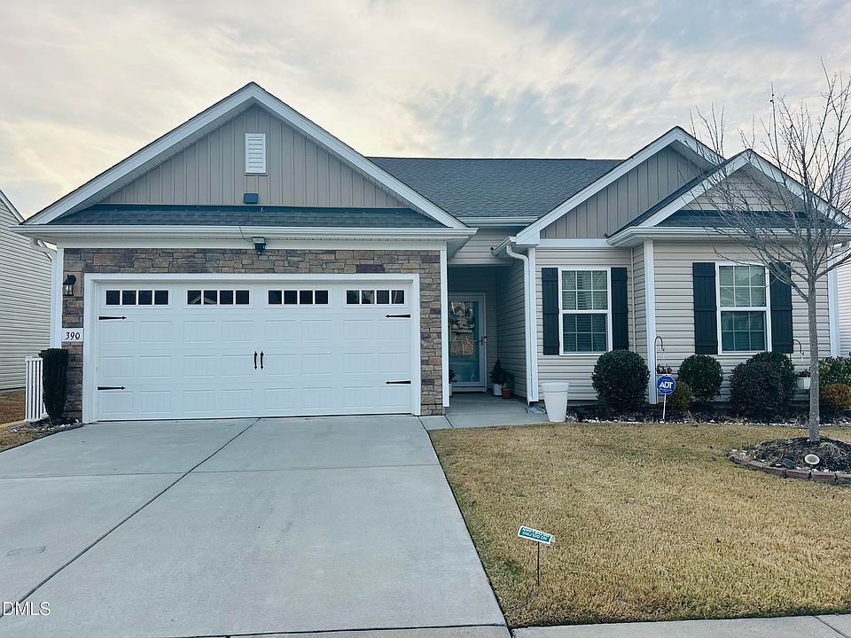 1st image of 390 Legacy Dr