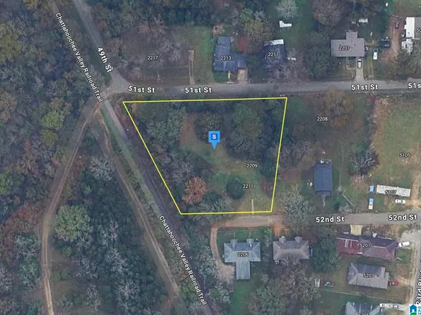 2211 52nd St, Valley, AL 36854