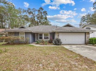 5911 NW 44th Pl, Gainesville, FL 32606