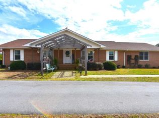 1080 Cy Schumpert Rd, Prosperity, SC 29127