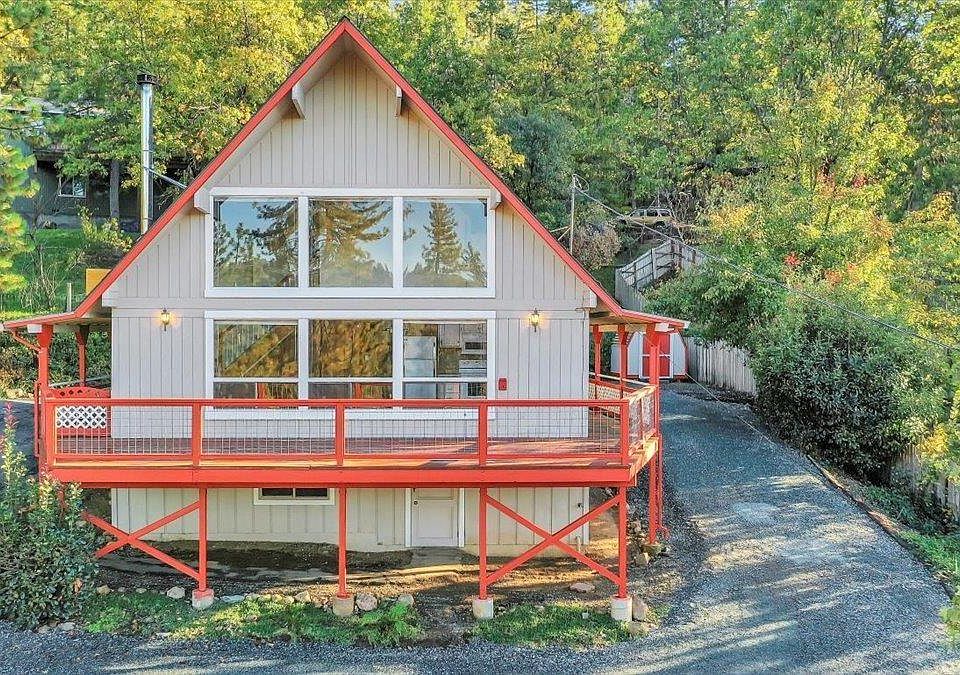 1st image of 20301 Canyonview Dr