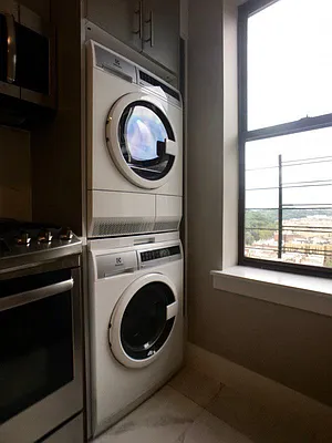 Rented by Bohemia Realty Group | media 2