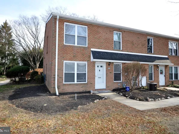 3038 Harbour Dr, Palmyra, NJ 08065
