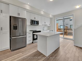 10 Birmingham Dr #112, Cambridge, ON N1R 0C6